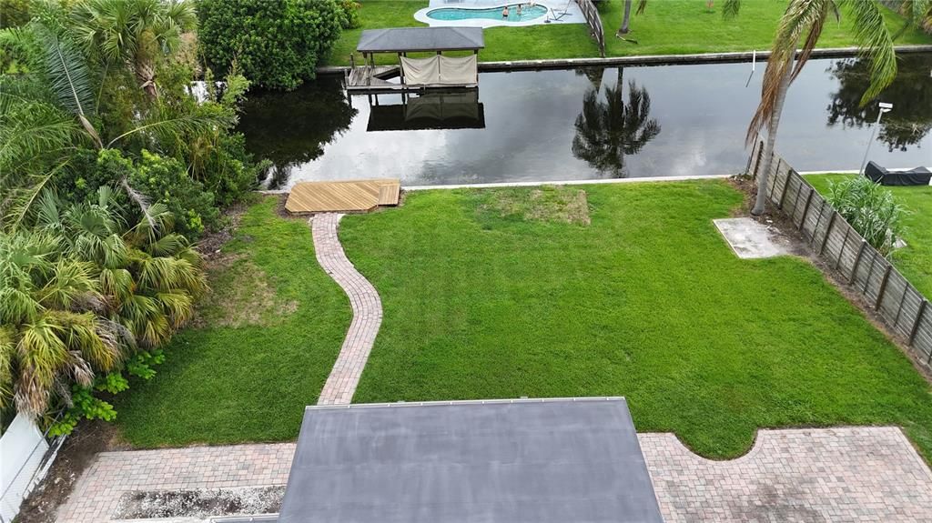 For Rent: $2,550 (3 beds, 2 baths, 1814 Square Feet)