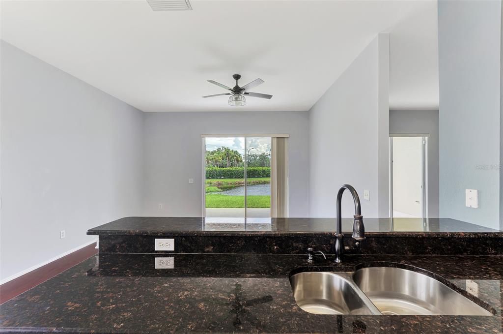 For Sale: $475,000 (4 beds, 2 baths, 2222 Square Feet)