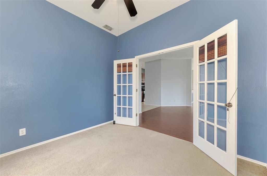 For Sale: $475,000 (4 beds, 2 baths, 2222 Square Feet)