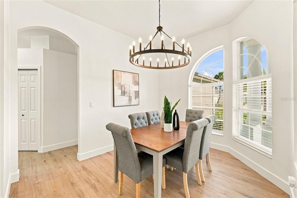 Active With Contract: $529,999 (4 beds, 3 baths, 1947 Square Feet)