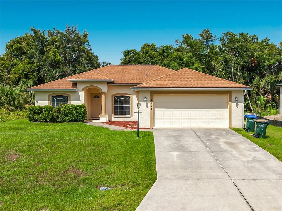 For Sale: $265,000 (3 beds, 2 baths, 1442 Square Feet)