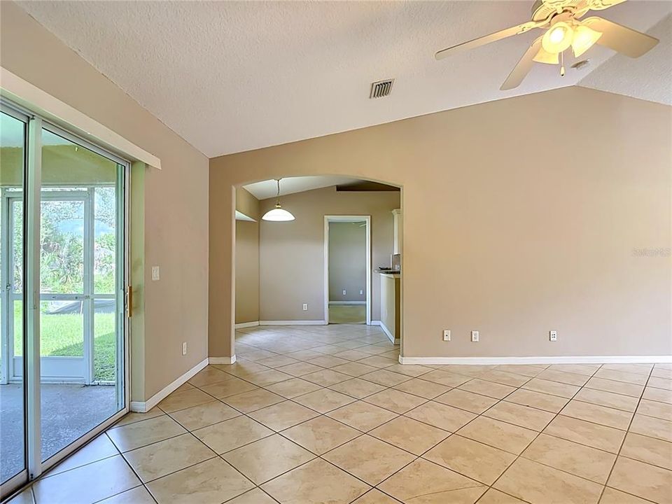 For Sale: $265,000 (3 beds, 2 baths, 1442 Square Feet)