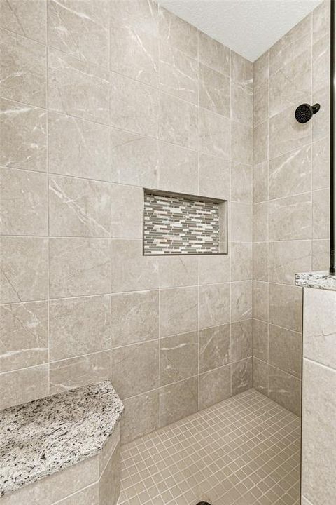 For Sale: $388,500 (3 beds, 2 baths, 1964 Square Feet)