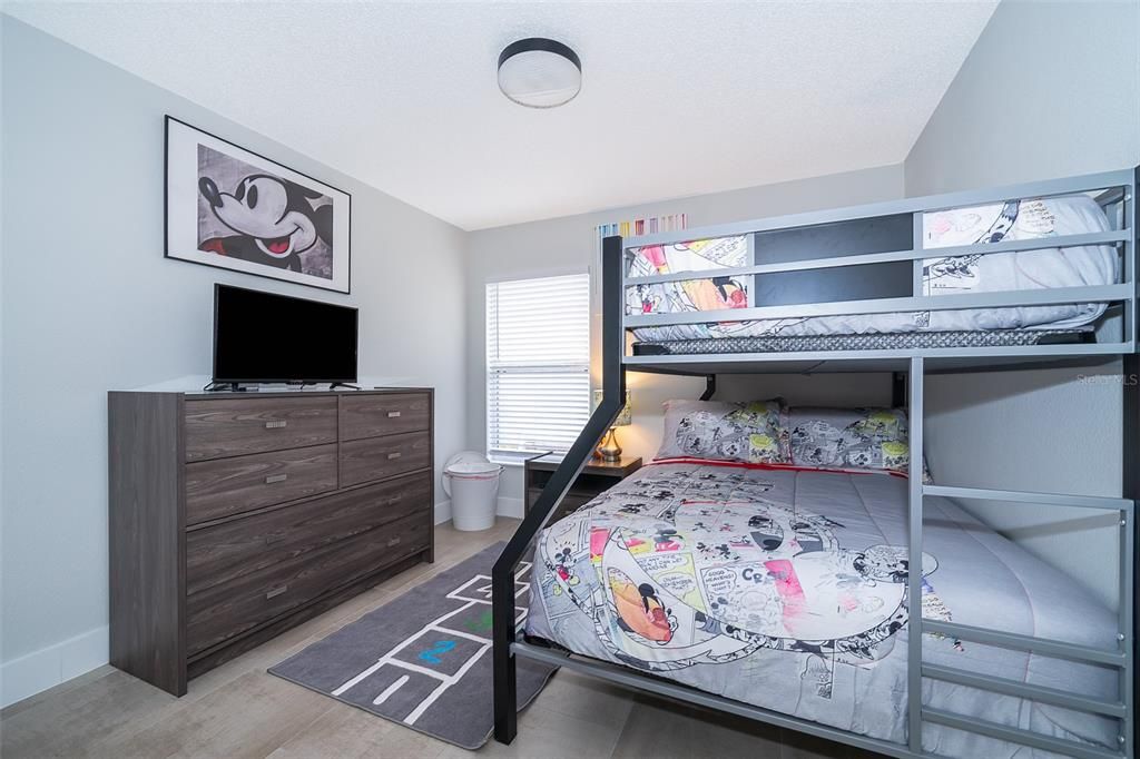 For Sale: $525,000 (4 beds, 3 baths, 1567 Square Feet)