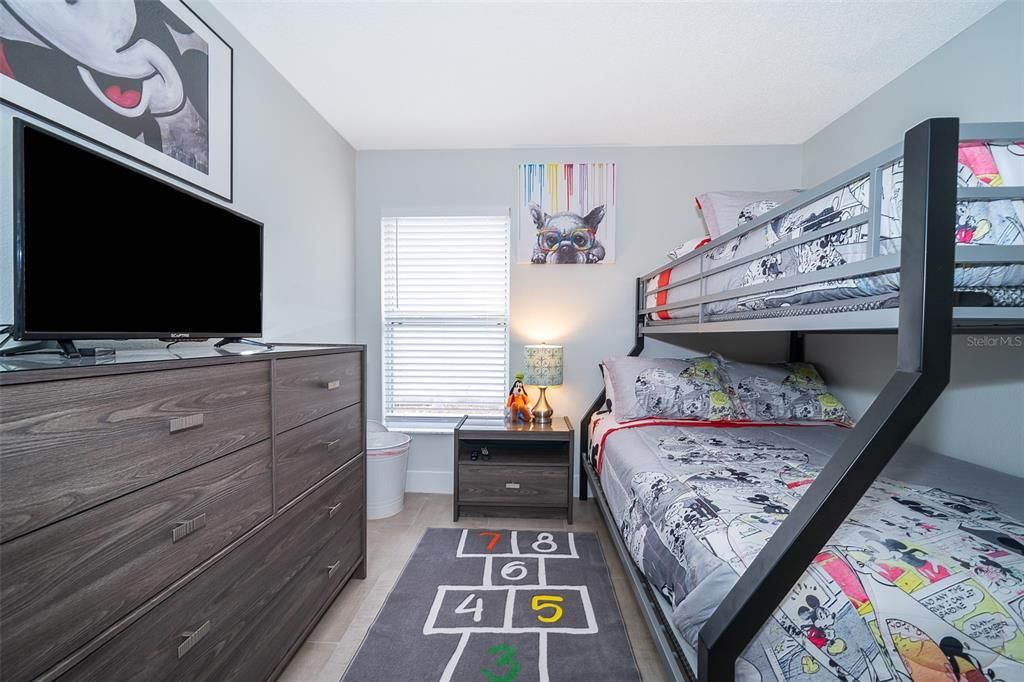 For Sale: $525,000 (4 beds, 3 baths, 1567 Square Feet)