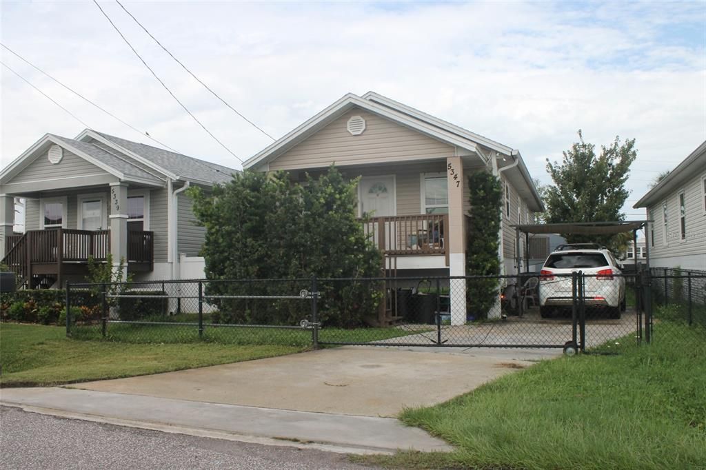 For Sale: $175,000 (3 beds, 2 baths, 1000 Square Feet)