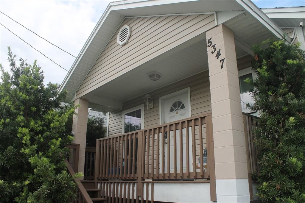 For Sale: $175,000 (3 beds, 2 baths, 1000 Square Feet)
