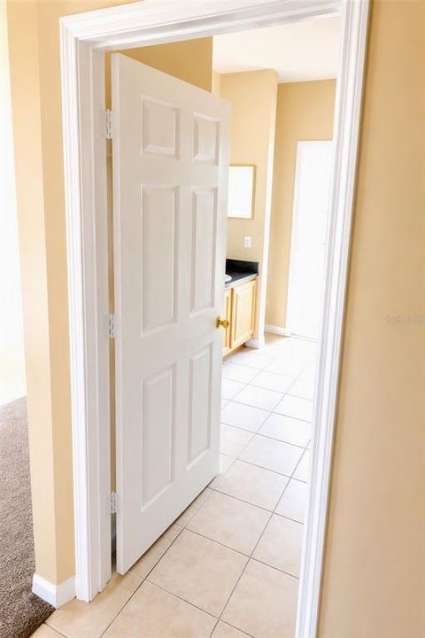 For Sale: $189,000 (3 beds, 2 baths, 1278 Square Feet)
