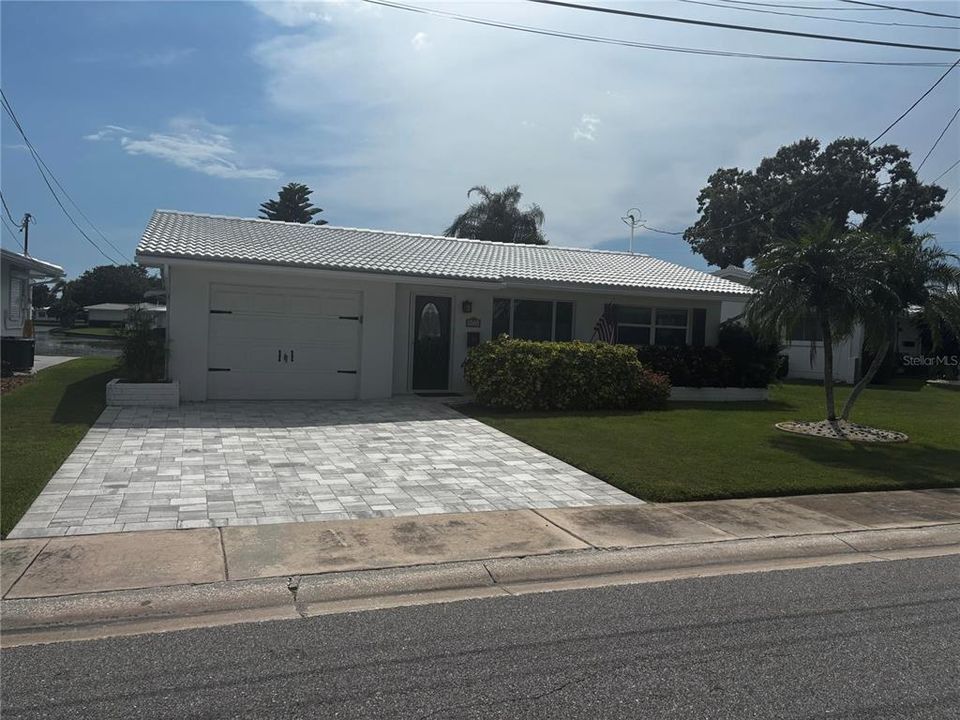 En Venta: $279,000 (2 camas, 1 baños, 1154 Pies cuadrados)