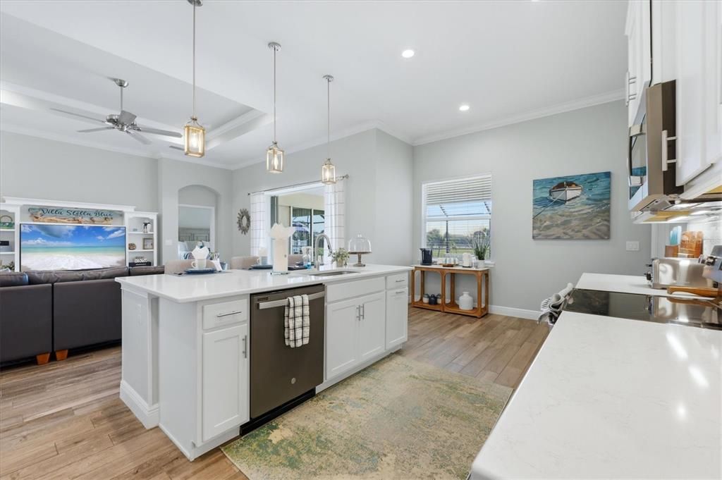 For Sale: $549,900 (3 beds, 2 baths, 1776 Square Feet)