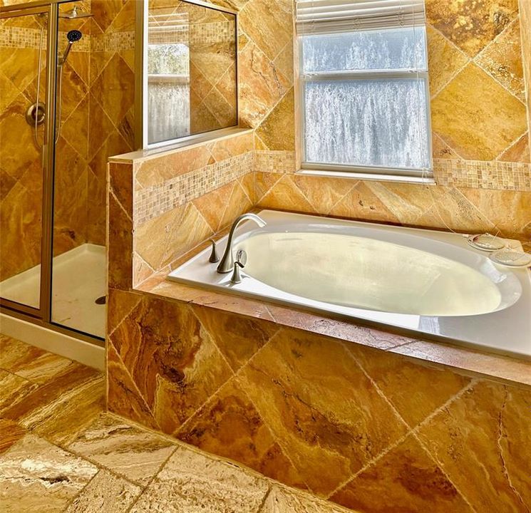 На продажу: $659,000 (5 спален, 3 ванн, 3315 Квадратных фут)