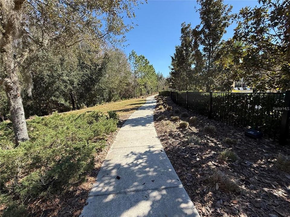 For Rent: $2,850 (3 beds, 2 baths, 2047 Square Feet)