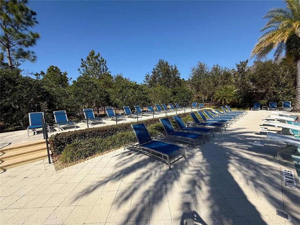 For Rent: $2,850 (3 beds, 2 baths, 2047 Square Feet)