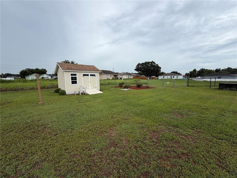 For Sale: $240,900 (3 beds, 2 baths, 1014 Square Feet)