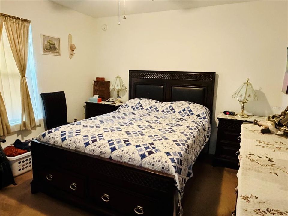 For Sale: $240,900 (3 beds, 2 baths, 1014 Square Feet)
