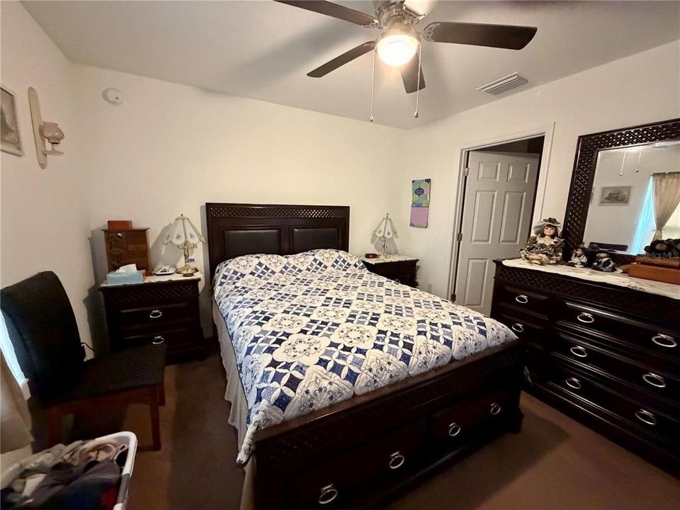 For Sale: $240,900 (3 beds, 2 baths, 1014 Square Feet)