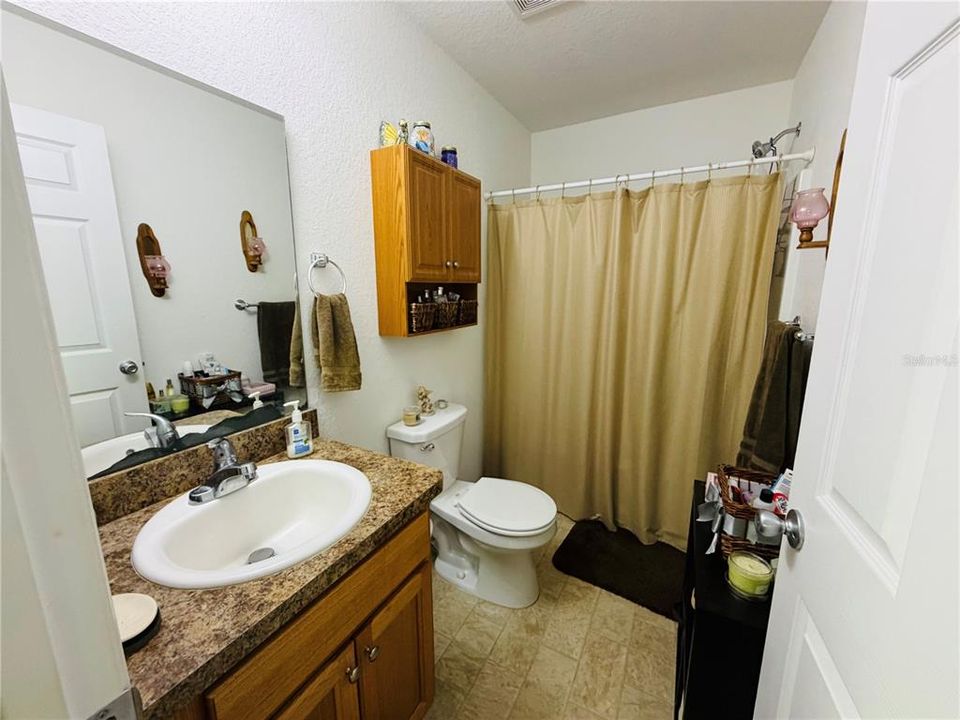 For Sale: $240,900 (3 beds, 2 baths, 1014 Square Feet)