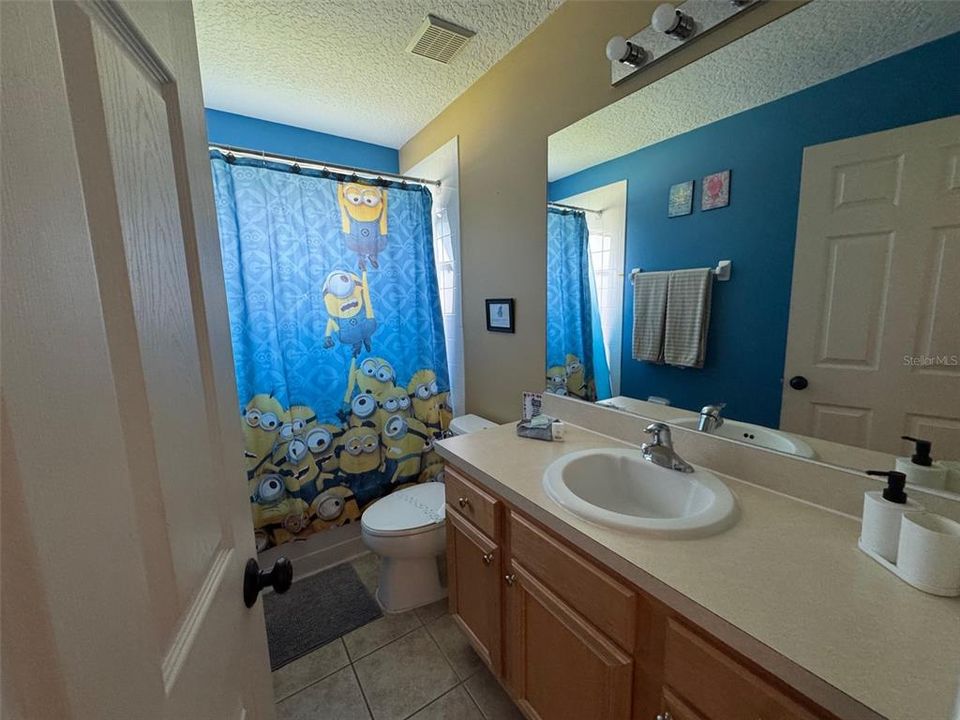 En Venta: $498,000 (8 camas, 5 baños, 2881 Pies cuadrados)