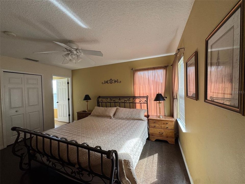 En Venta: $498,000 (8 camas, 5 baños, 2881 Pies cuadrados)