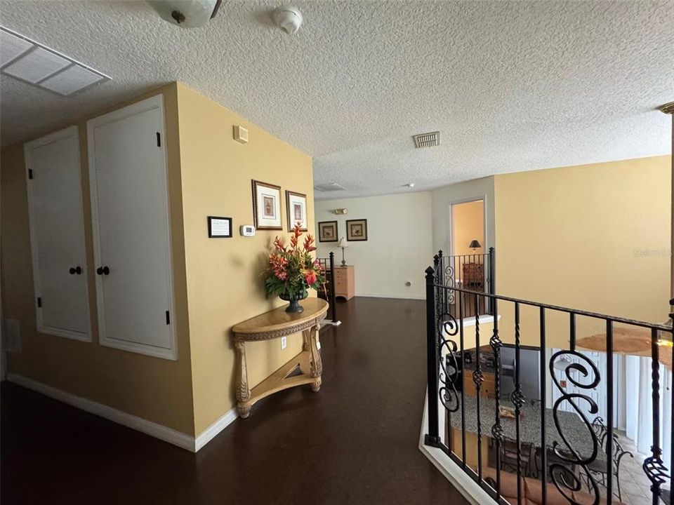 En Venta: $498,000 (8 camas, 5 baños, 2881 Pies cuadrados)