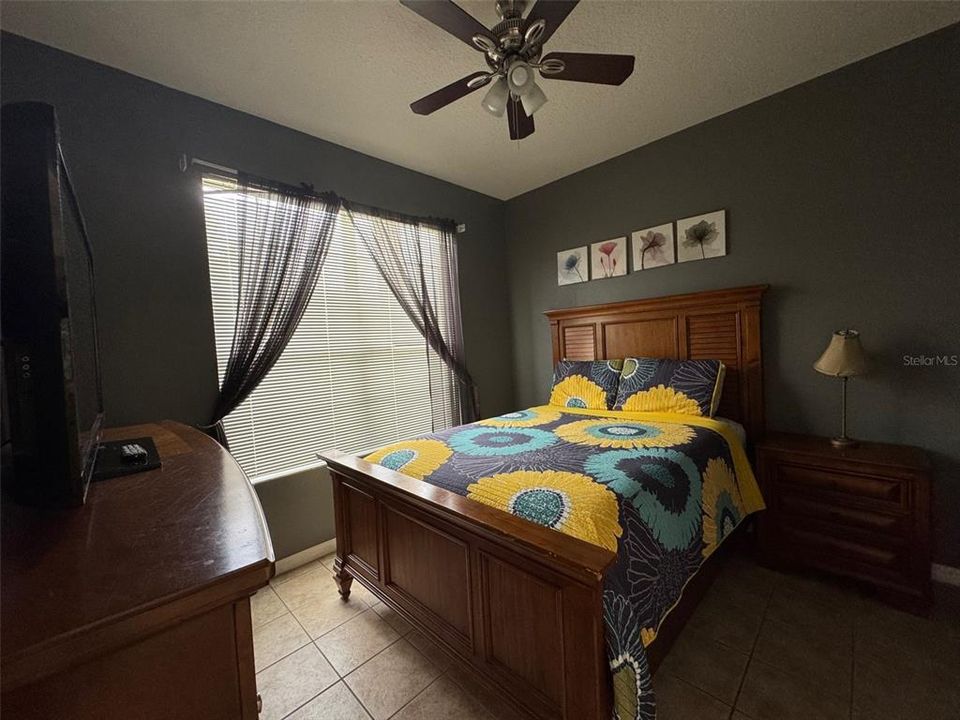 En Venta: $498,000 (8 camas, 5 baños, 2881 Pies cuadrados)