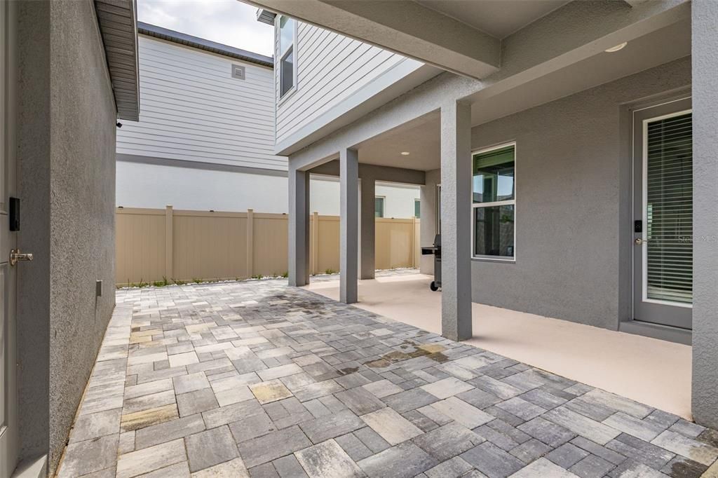En Venta: $549,900 (3 camas, 2 baños, 2031 Pies cuadrados)