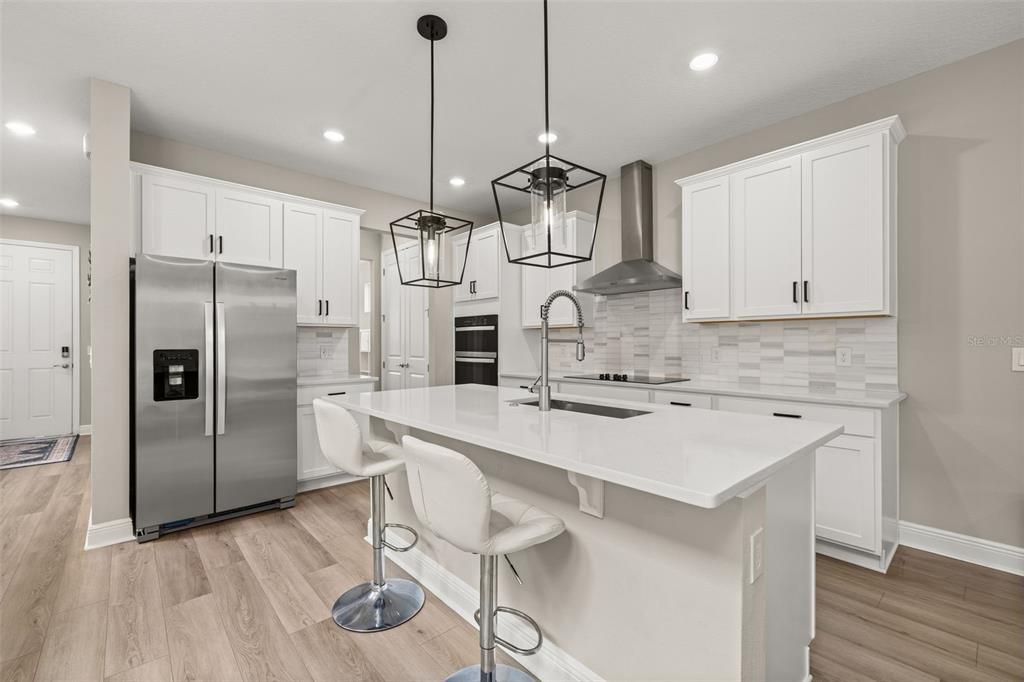 En Venta: $549,900 (3 camas, 2 baños, 2031 Pies cuadrados)