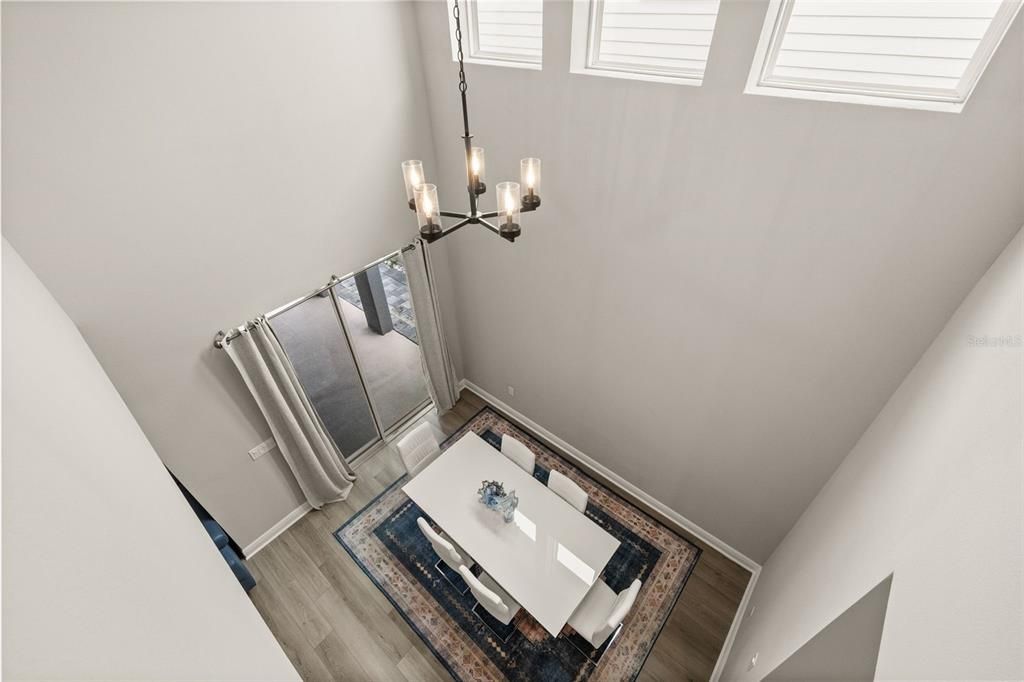 En Venta: $549,900 (3 camas, 2 baños, 2031 Pies cuadrados)