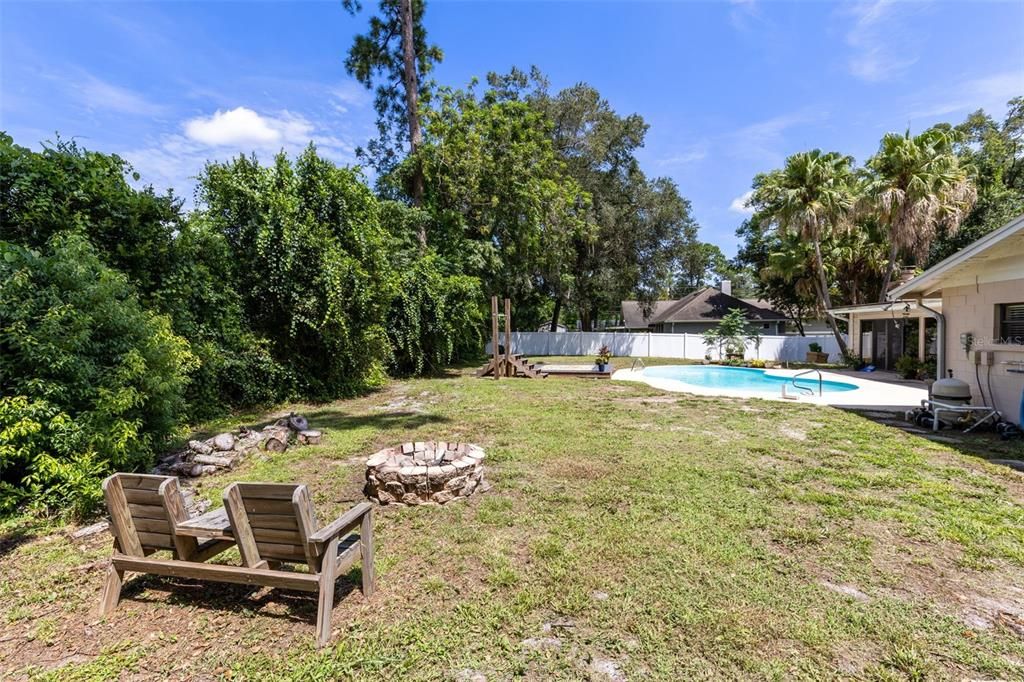 En Venta: $599,900 (4 camas, 2 baños, 2763 Pies cuadrados)