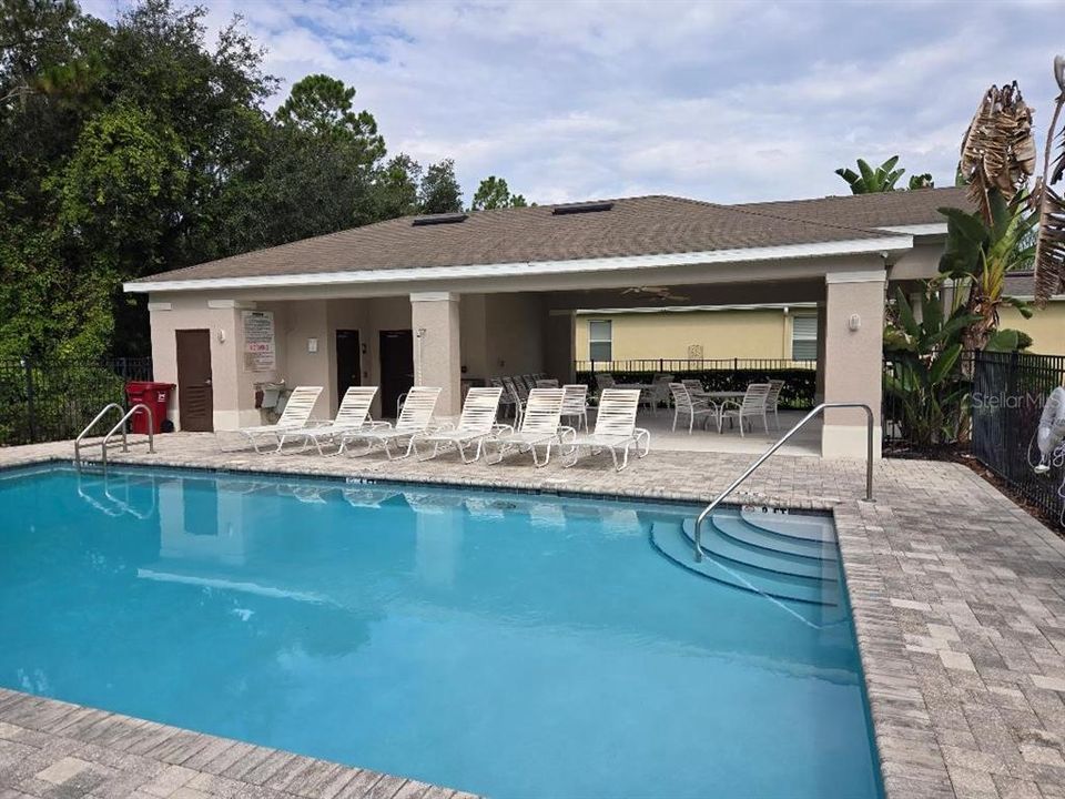 For Sale: $277,900 (3 beds, 2 baths, 1444 Square Feet)