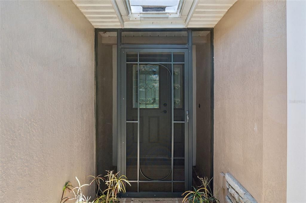 For Sale: $389,900 (3 beds, 2 baths, 1669 Square Feet)