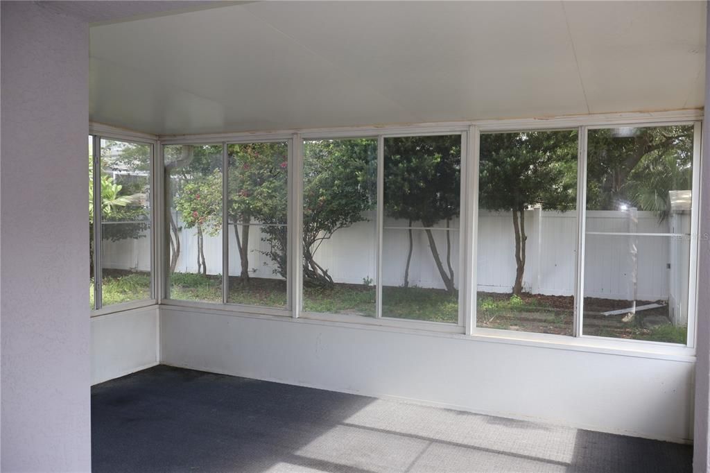 For Rent: $2,900 (3 beds, 2 baths, 1518 Square Feet)