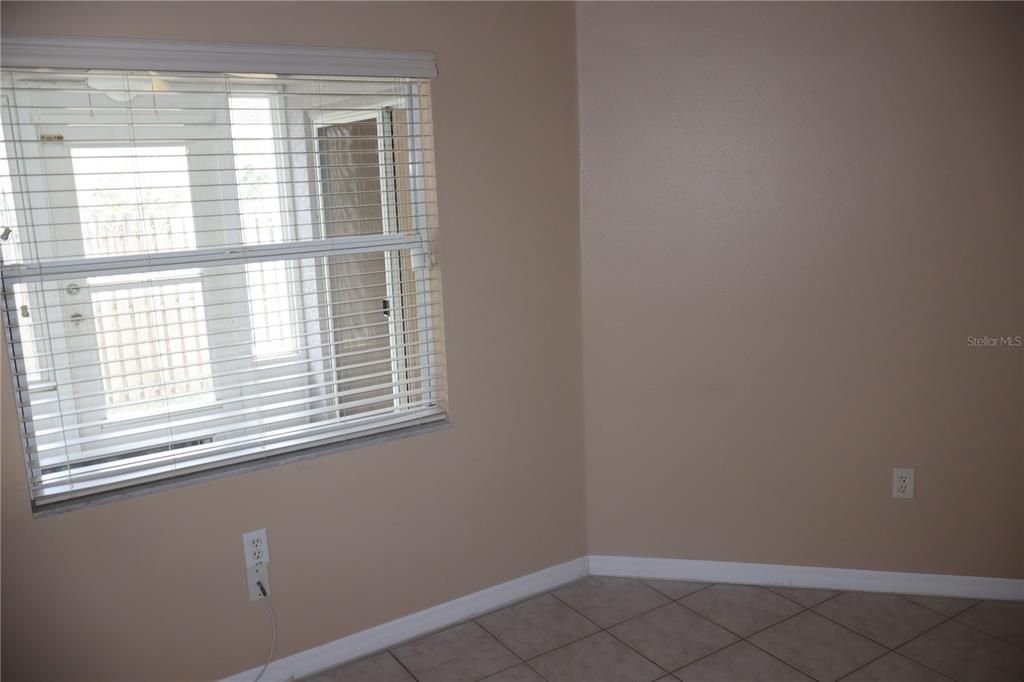 For Rent: $2,900 (3 beds, 2 baths, 1518 Square Feet)