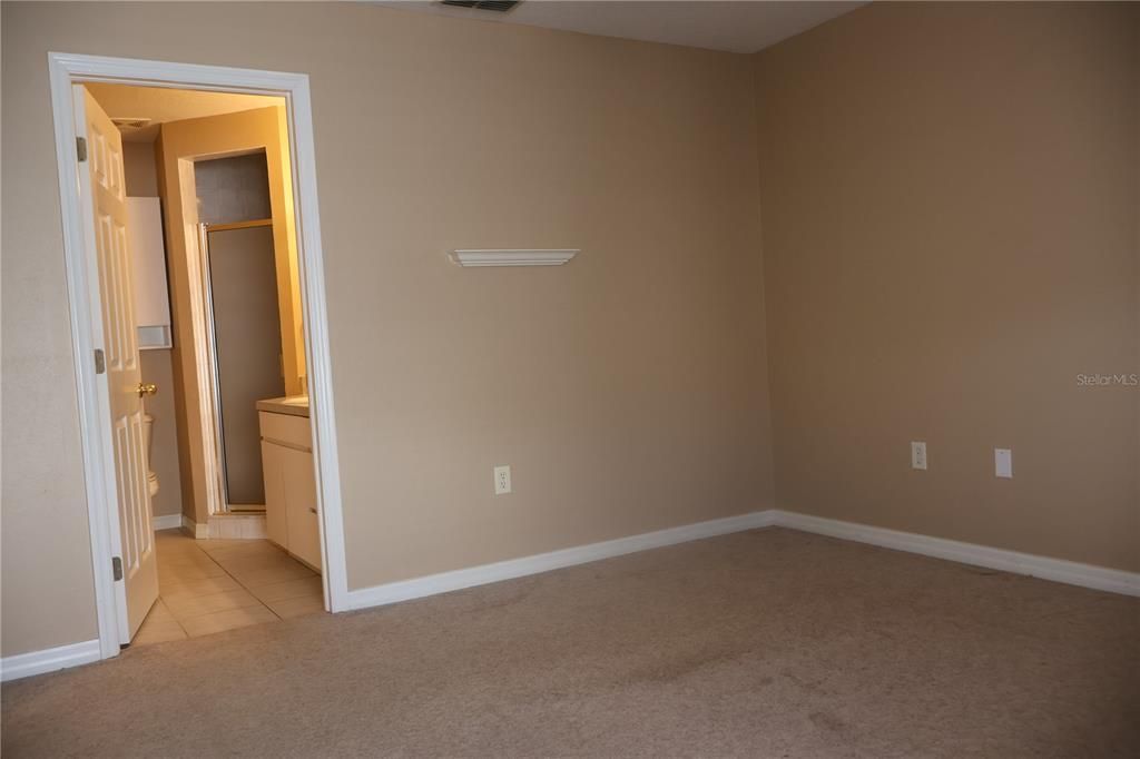 For Rent: $2,900 (3 beds, 2 baths, 1518 Square Feet)