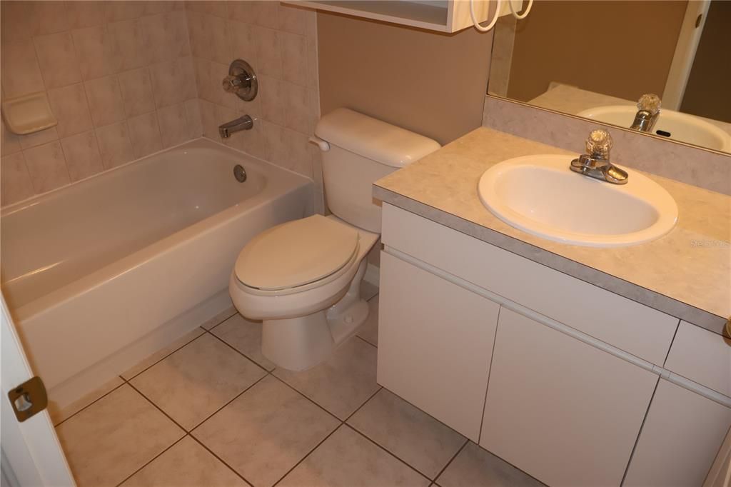 For Rent: $2,900 (3 beds, 2 baths, 1518 Square Feet)