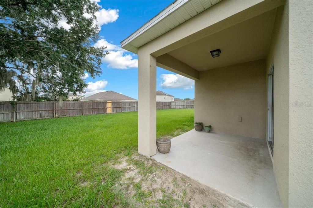 For Sale: $289,900 (4 beds, 2 baths, 1827 Square Feet)