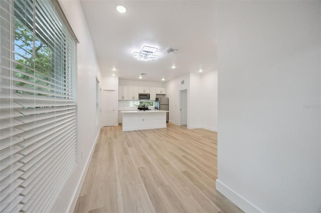 For Sale: $435,000 (3 beds, 2 baths, 1170 Square Feet)
