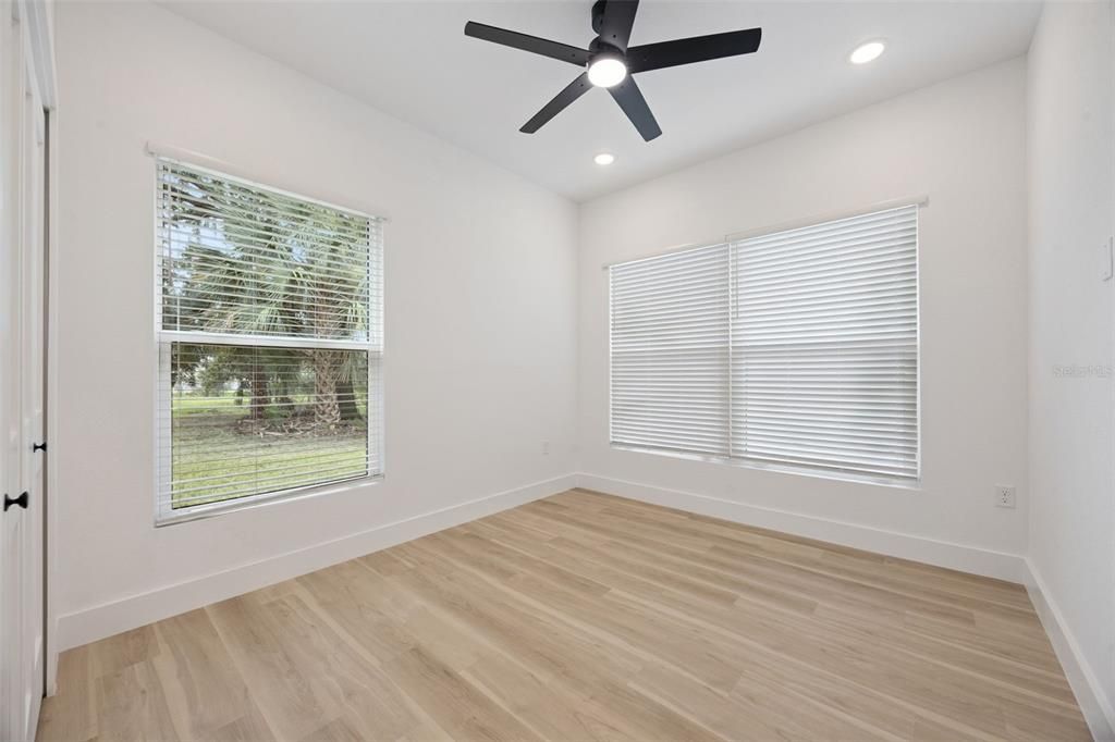 For Sale: $435,000 (3 beds, 2 baths, 1170 Square Feet)
