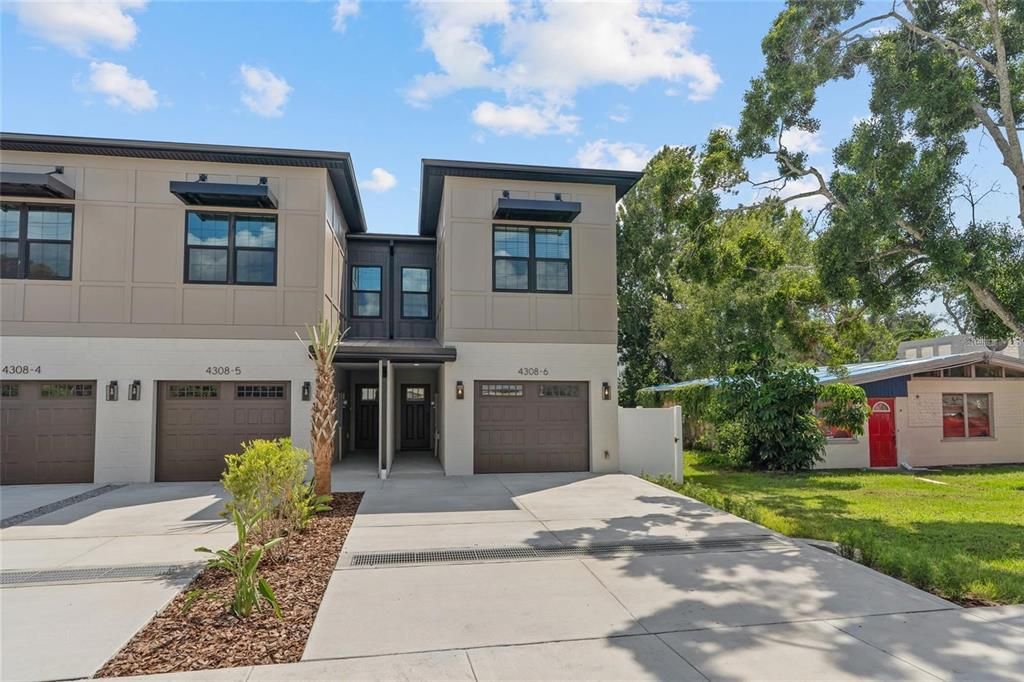 Activo con contrato: $639,900 (3 camas, 2 baños, 2277 Pies cuadrados)