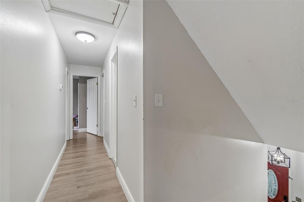 For Sale: $499,000 (4 beds, 2 baths, 2212 Square Feet)