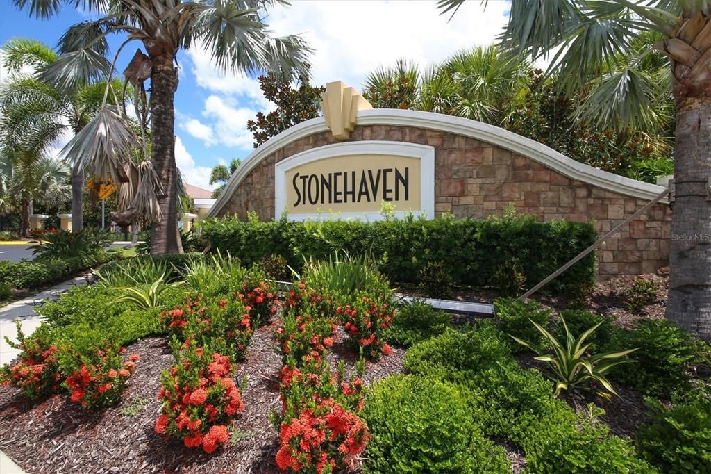 For Sale: $290,000 (2 beds, 2 baths, 966 Square Feet)