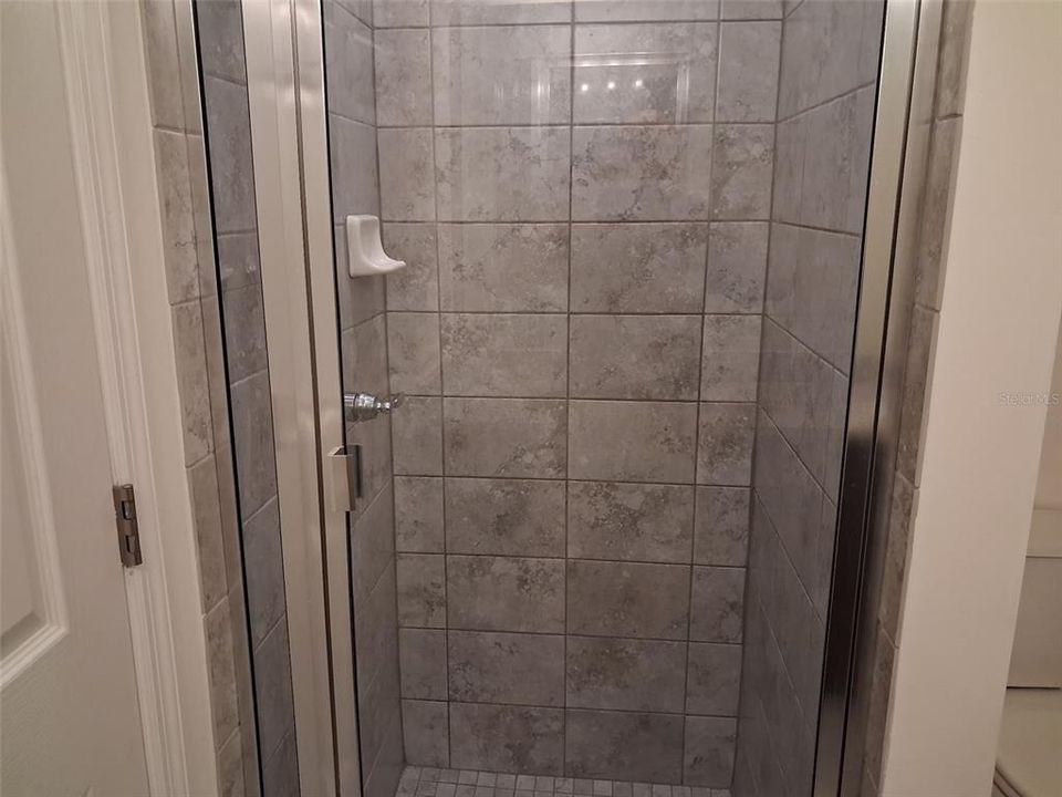 For Rent: $1,475 (3 beds, 2 baths, 1306 Square Feet)