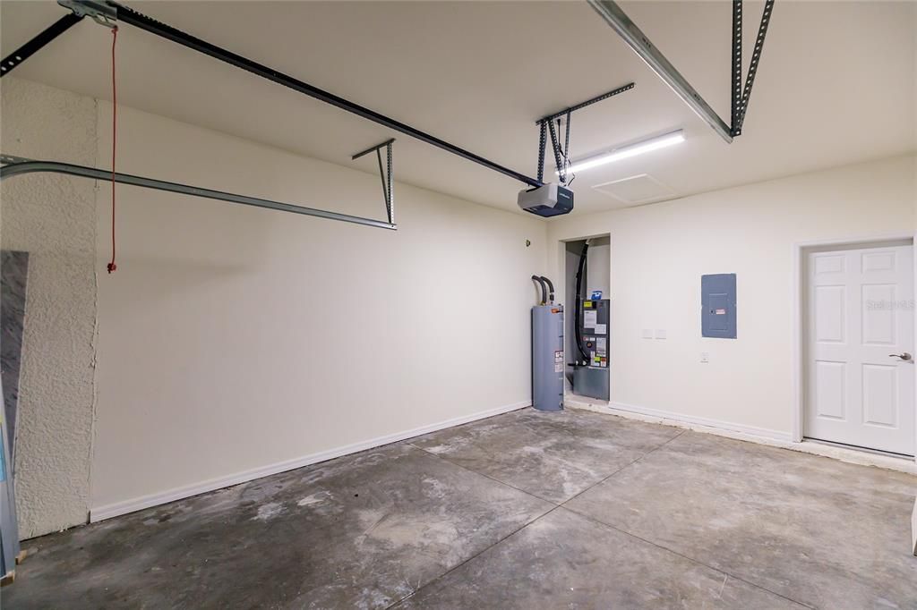 For Rent: $1,475 (3 beds, 2 baths, 1306 Square Feet)