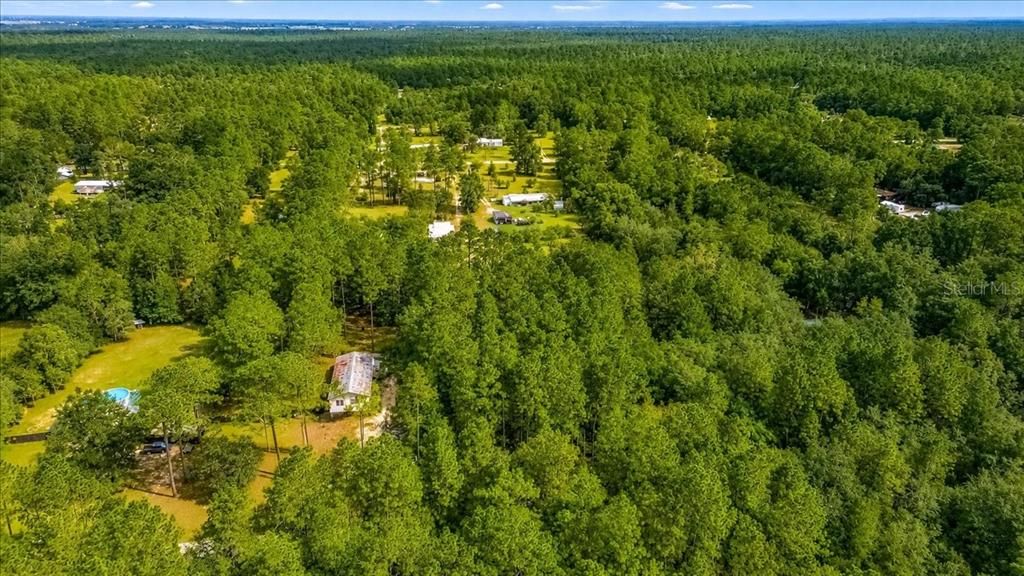 待售: $45,000 (0.99 acres)