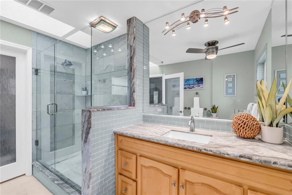 For Sale: $625,000 (3 beds, 2 baths, 1947 Square Feet)
