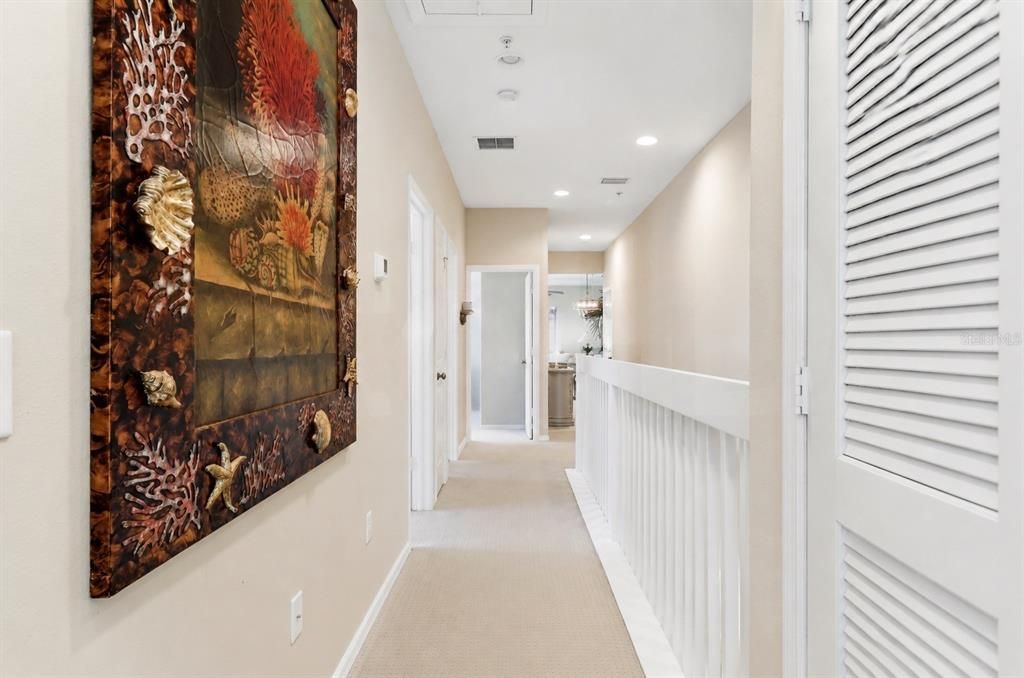 For Sale: $299,200 (3 beds, 2 baths, 1277 Square Feet)