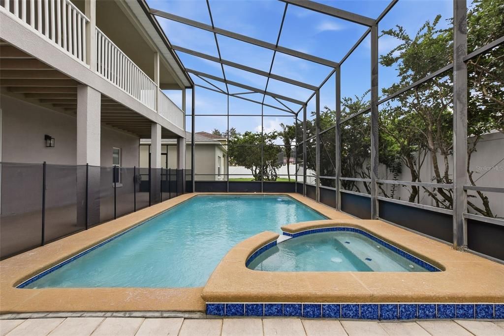 For Sale: $649,900 (5 beds, 3 baths, 4066 Square Feet)