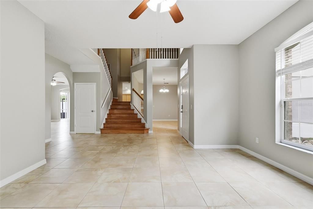 For Sale: $649,900 (5 beds, 3 baths, 4066 Square Feet)
