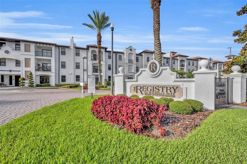 For Sale: $210,000 (2 beds, 2 baths, 1107 Square Feet)
