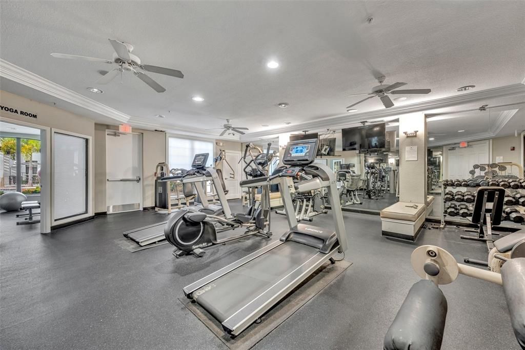 For Sale: $210,000 (2 beds, 2 baths, 1107 Square Feet)
